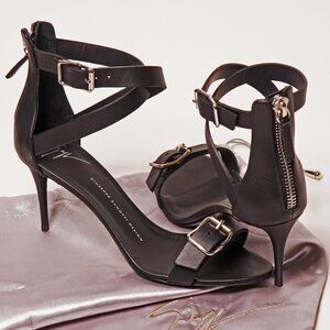 Giuseppe Zanotti Black Leather Buckle Sandals Size 10